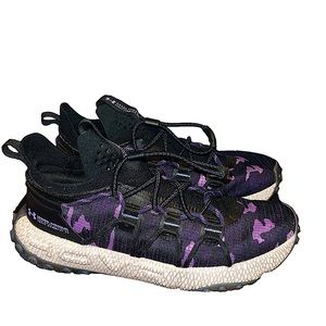 Under Armour  flat tire sneakers purple black HOVR